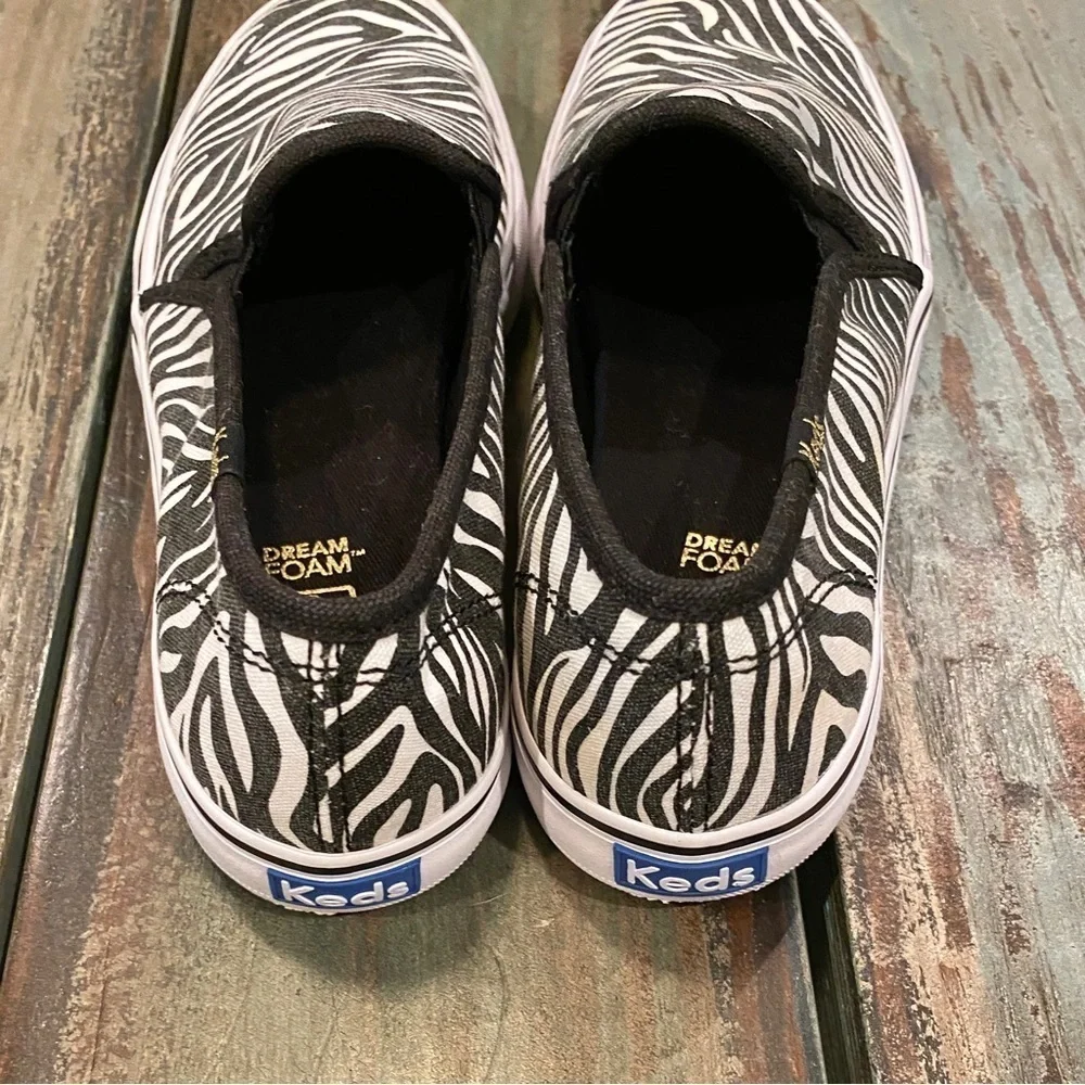 Keds Double Decker Zebra Canvas Slip On Shoes Womens Size 5 Dream Foam Sneakers